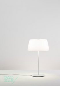 Ginger T50 branco, candeeiro de mesa da marca Prandina, na Traço de Luz iluminação, Portugal